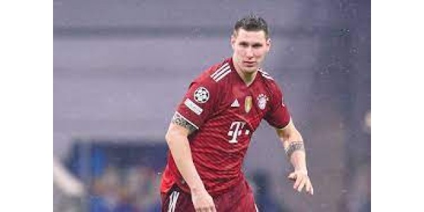 Niklas Süle para Borussia Dortmund do Bayern München